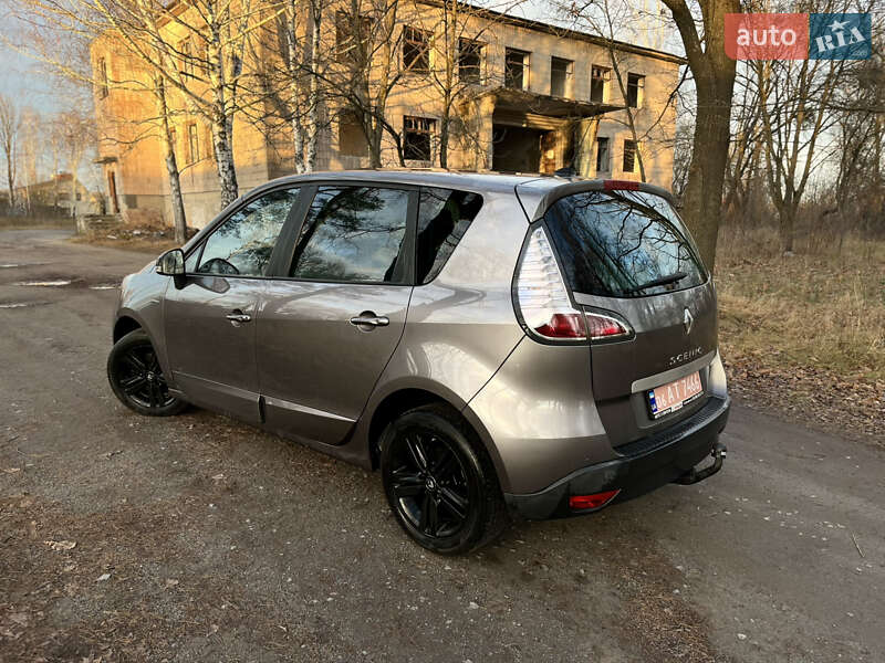 Минивэн Renault Scenic 2015 в Житомире