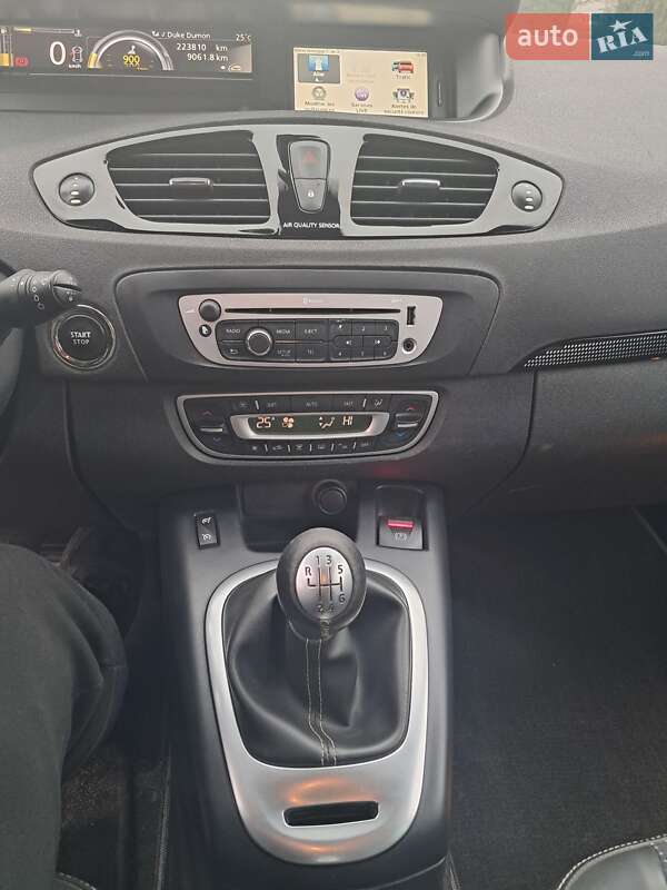 Минивэн Renault Scenic 2012 в Дубно