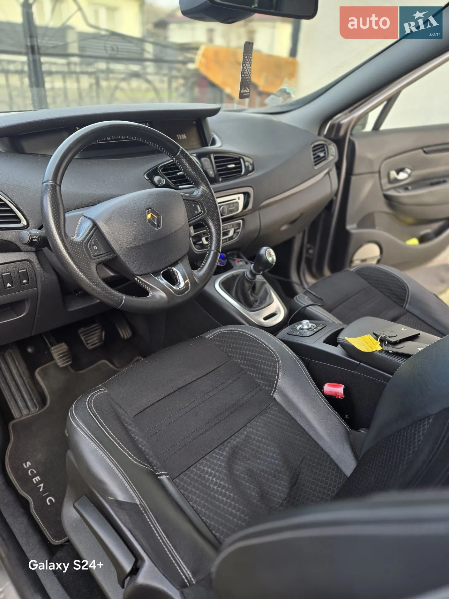 2014 Renault Scenic - мініатюра 26
