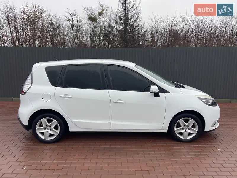 Renault Scenic 2016