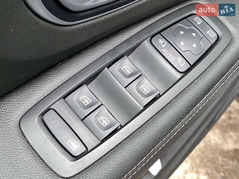 Мінівен Renault Scenic 2017 в Києві