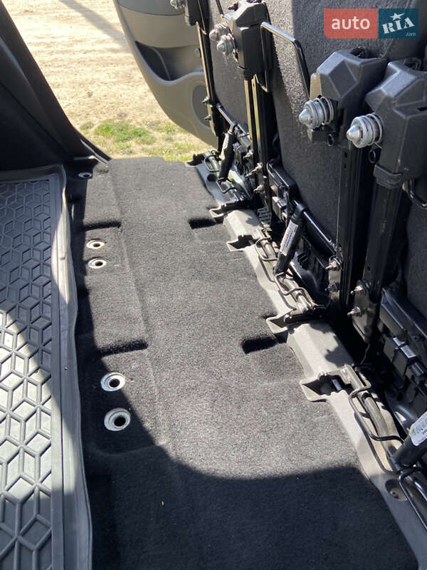 Мінівен Renault Scenic 2011 в Одесі