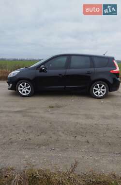 Минивэн Renault Scenic 2012 в Житомире