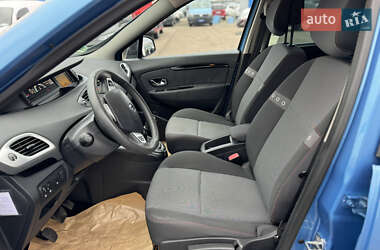 Мінівен Renault Scenic 2012 в Києві