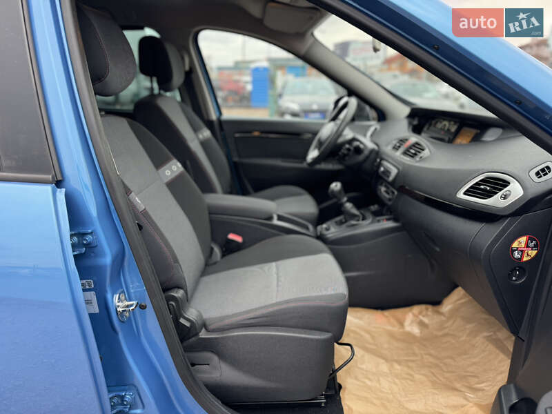 Мінівен Renault Scenic 2012 в Києві