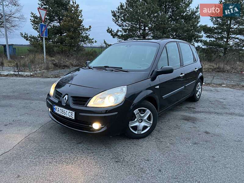 Минивэн Renault Scenic 2009 в Мене