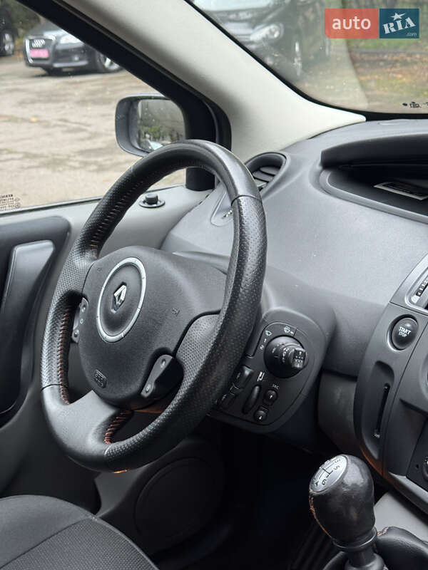 Минивэн Renault Scenic 2008 в Луцке