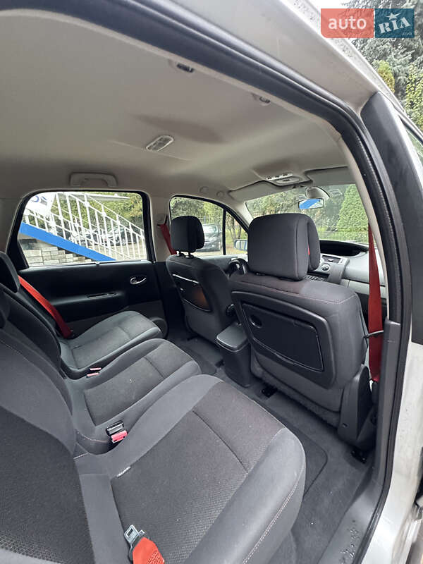 Минивэн Renault Scenic 2008 в Луцке