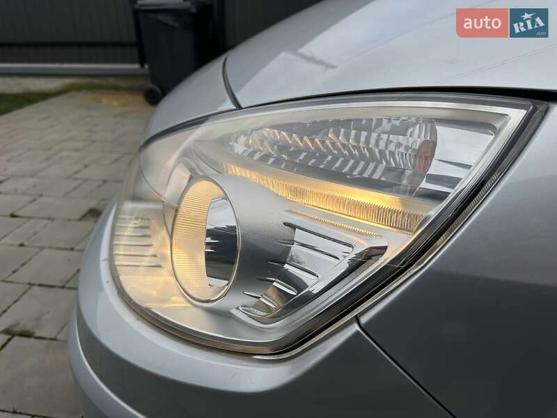 Минивэн Renault Scenic 2007 в Луцке фото 11 Минивэн Renault Scenic 2007 в Луцке