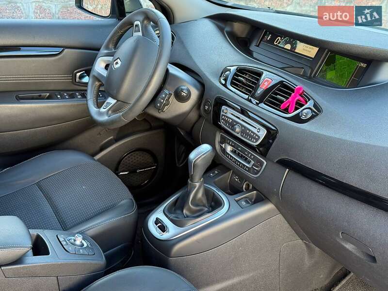 Минивэн Renault Scenic 2011 в Кропивницком