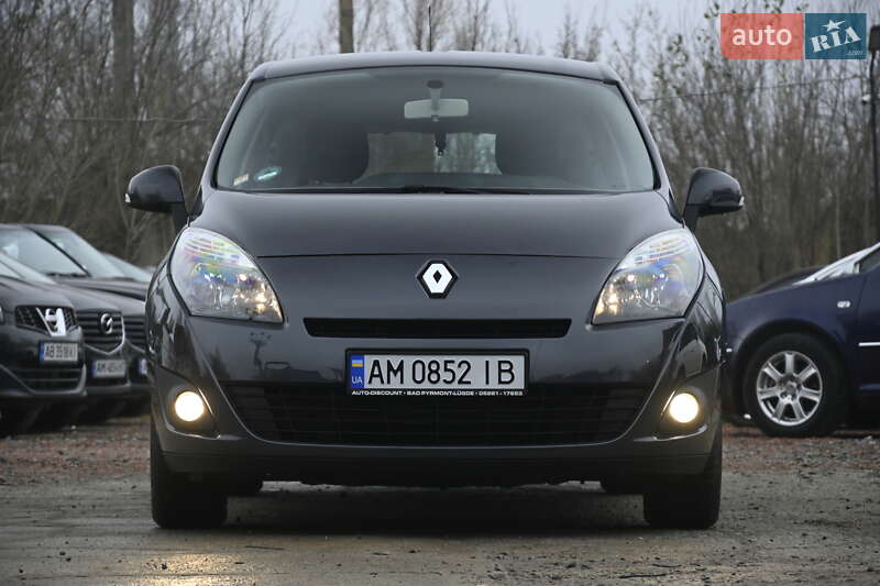 Мінівен Renault Scenic 2009 в Бердичеві