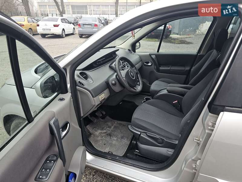 Минивэн Renault Scenic 2008 в Каменском фото 12 Минивэн Renault Scenic 2008 в Каменском
