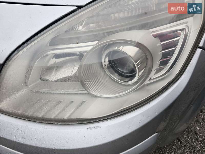 Минивэн Renault Scenic 2008 в Каменском фото 18 Минивэн Renault Scenic 2008 в Каменском