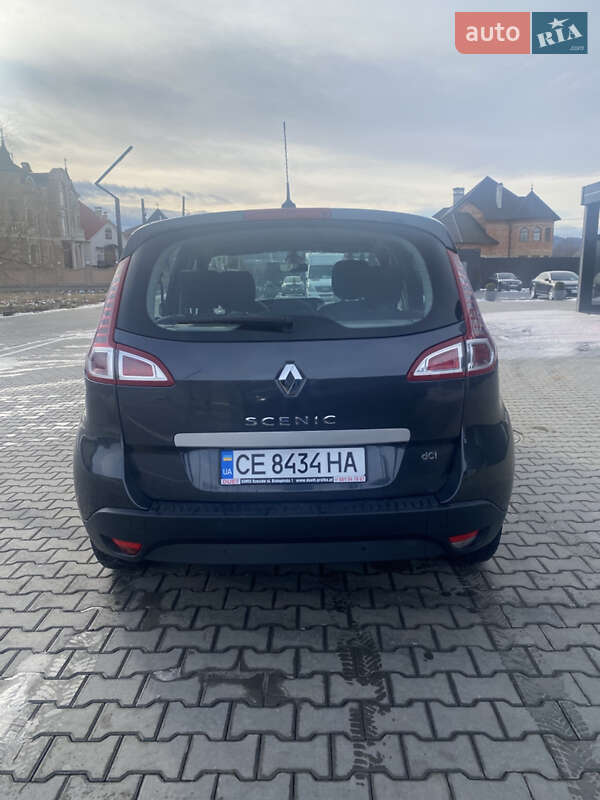 Мінівен Renault Scenic 2010 в Чернівцях