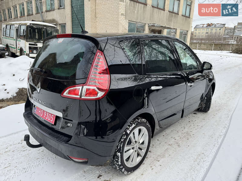 Минивэн Renault Scenic 2011 в Луцке