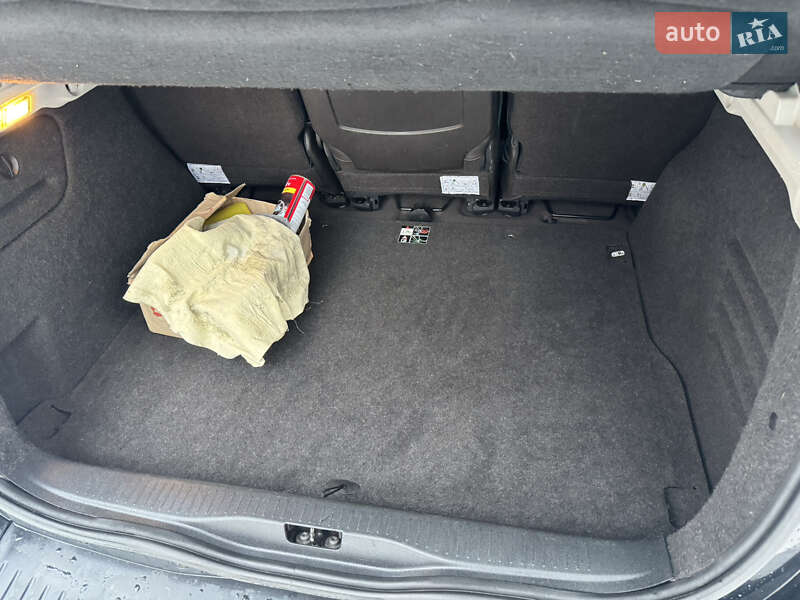 Минивэн Renault Scenic 2011 в Луцке