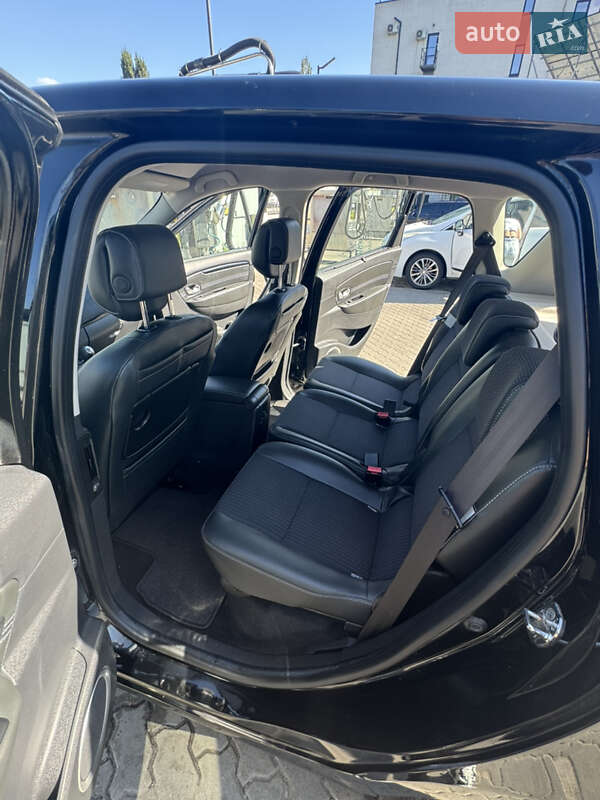 Минивэн Renault Scenic 2011 в Луцке фото 10 Минивэн Renault Scenic 2011 в Луцке