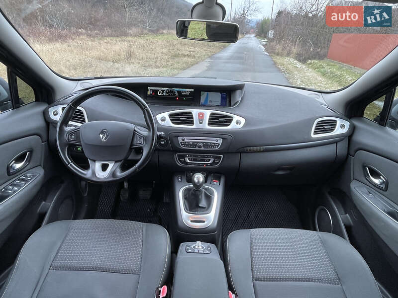 Минивэн Renault Scenic 2009 в Ужгороде
