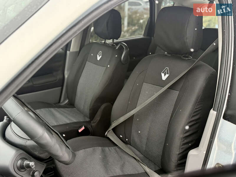Минивэн Renault Scenic 2004 в Тернополе фото 20 Минивэн Renault Scenic 2004 в Тернополе