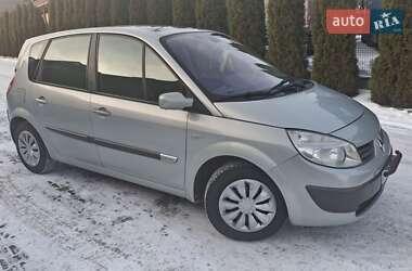 Мінівен Renault Scenic 2004 в Дубні
