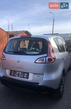 Мінівен Renault Scenic 2011 в Луцьку