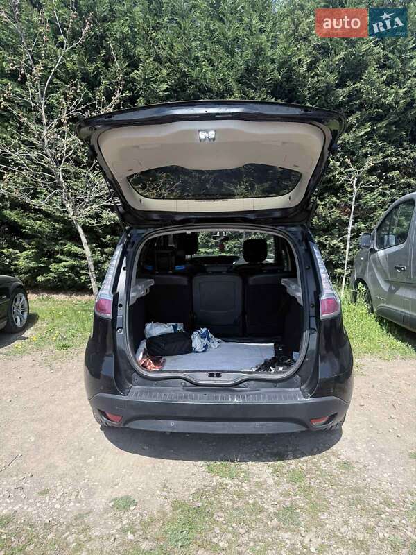 Минивэн Renault Scenic 2016 в Запорожье