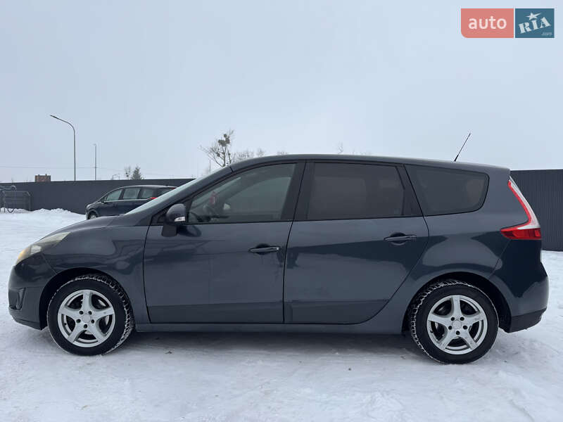 Минивэн Renault Scenic 2011 в Хмельницком