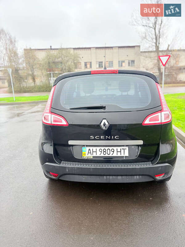 Минивэн Renault Scenic 2011 в Шостке