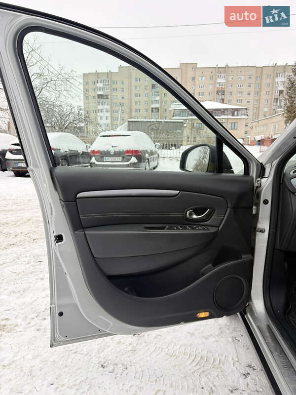 Мінівен Renault Scenic 2013 в Луцьку фото 17 Мінівен Renault Scenic 2013 в Луцьку