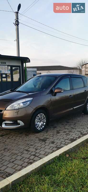 Минивэн Renault Scenic 2013 в Белгороде-Днестровском
