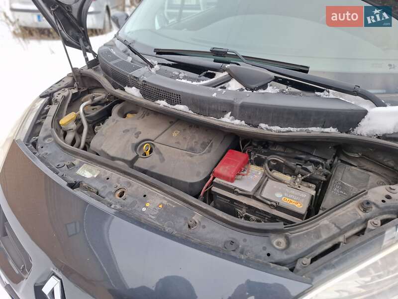 Минивэн Renault Scenic 2007 в Барышевке фото 16 Минивэн Renault Scenic 2007 в Барышевке
