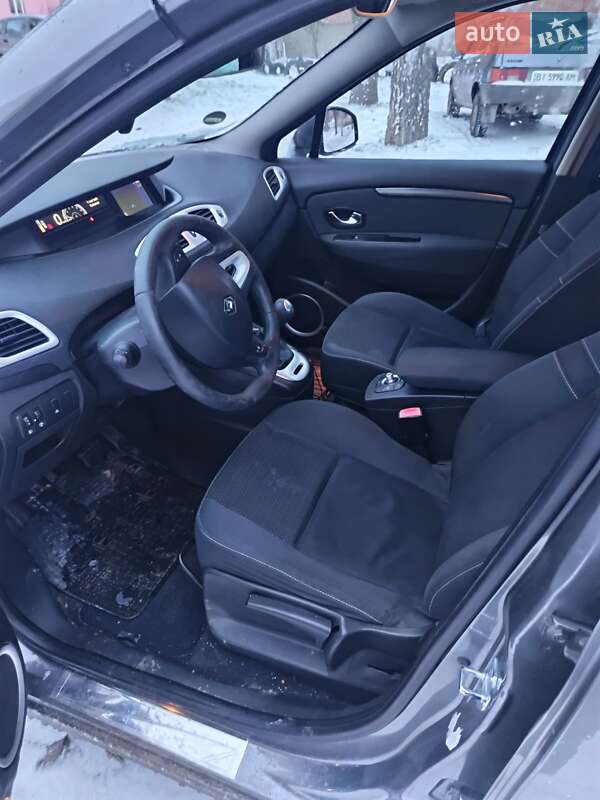 Мінівен Renault Scenic 2009 в Лубнах фото 5 Мінівен Renault Scenic 2009 в Лубнах