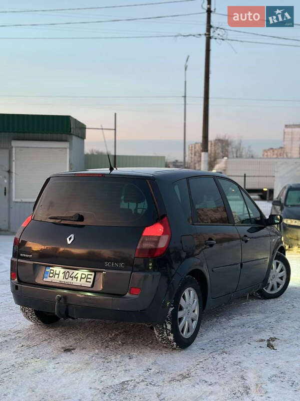Минивэн Renault Scenic 2004 в Новых Санжарах