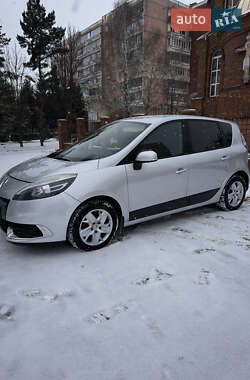 Мінівен Renault Scenic 2012 в Сумах