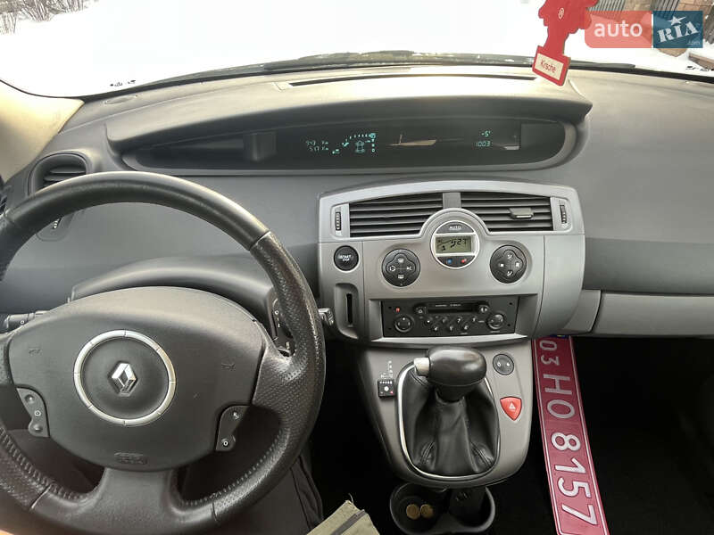 Минивэн Renault Scenic 2006 в Черновцах