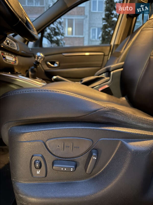 Минивэн Renault Scenic 2013 в Луцке