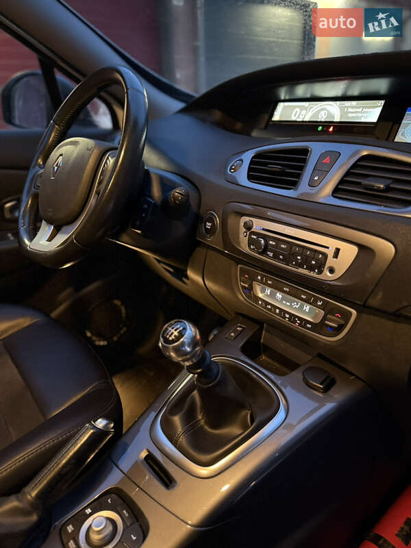 Минивэн Renault Scenic 2013 в Луцке