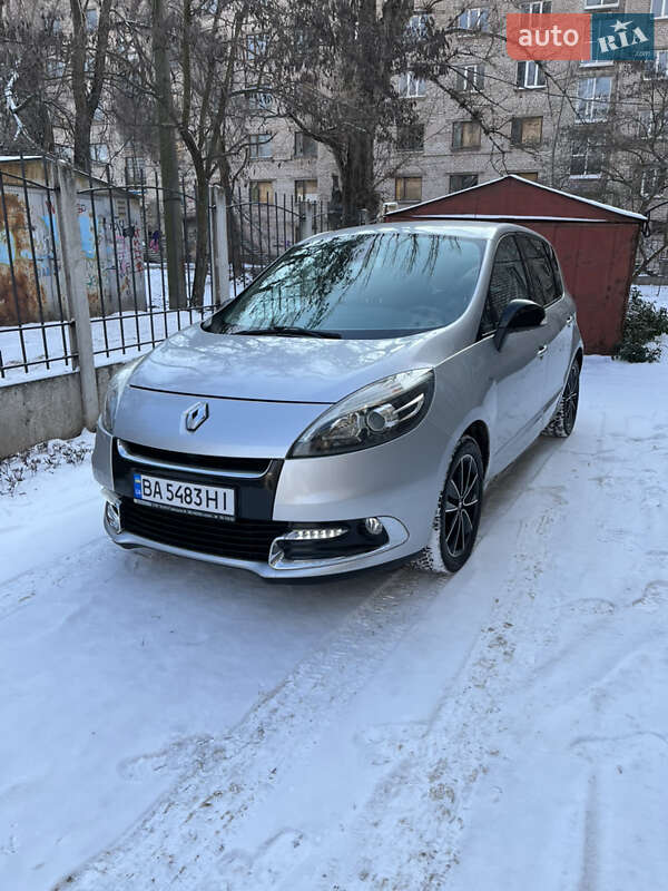 Renault Scenic 2012