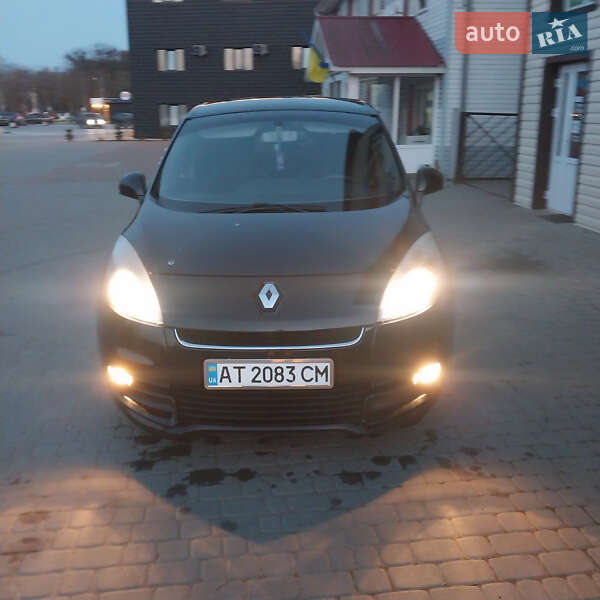 Renault Scenic 2012 Renault Scenic 2012