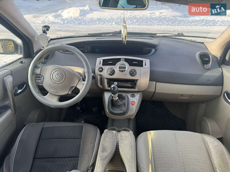 Минивэн Renault Scenic 2004 в Вараше фото 28 Минивэн Renault Scenic 2004 в Вараше