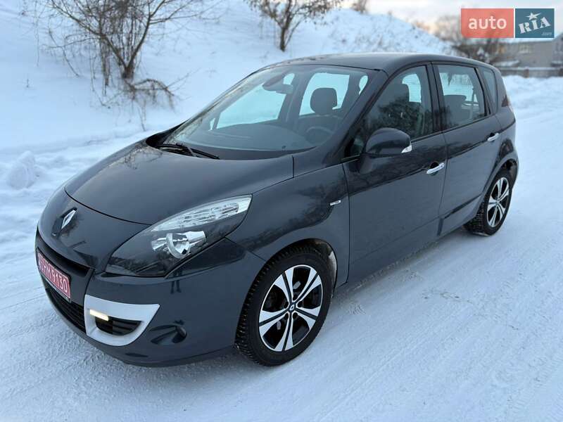 Минивэн Renault Scenic 2011 в Киверцах