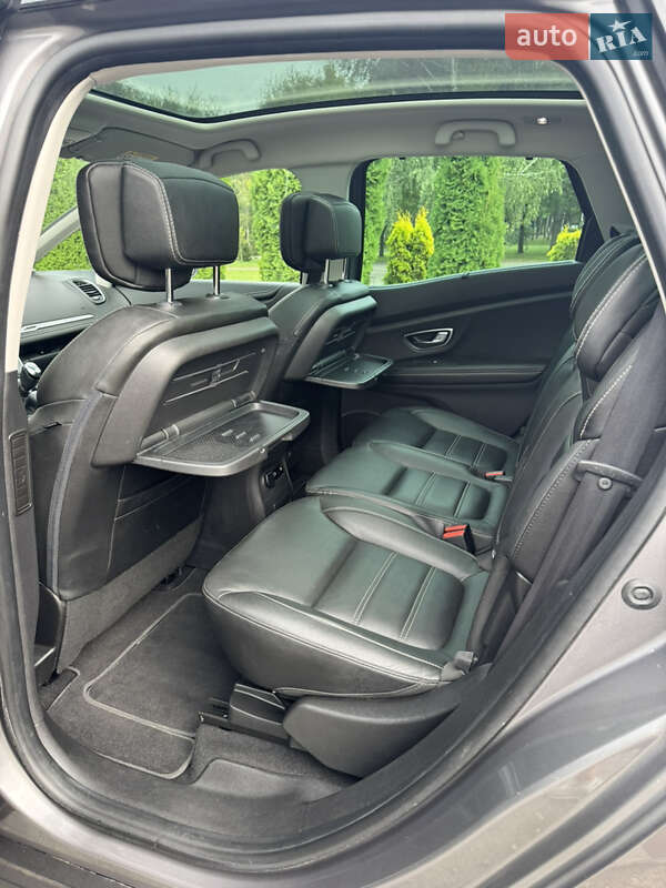 Минивэн Renault Scenic 2016 в Хмельницком