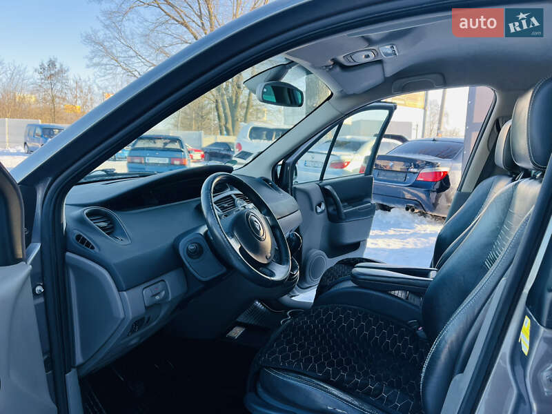 Минивэн Renault Scenic 2005 в Харькове