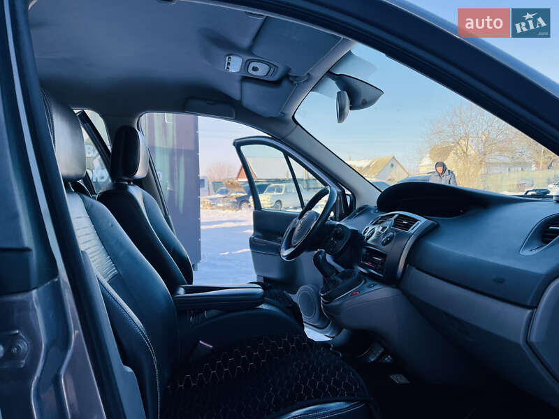 Минивэн Renault Scenic 2005 в Харькове