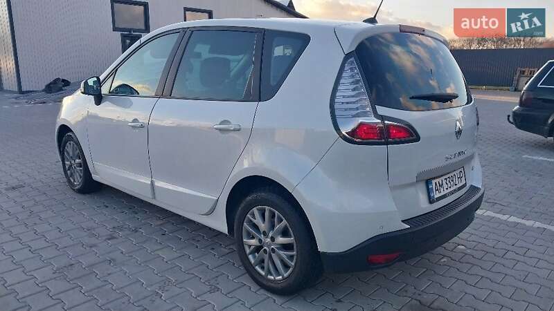 Минивэн Renault Scenic 2013 в Луцке