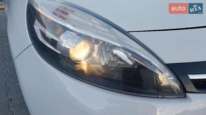 Минивэн Renault Scenic 2013 в Луцке