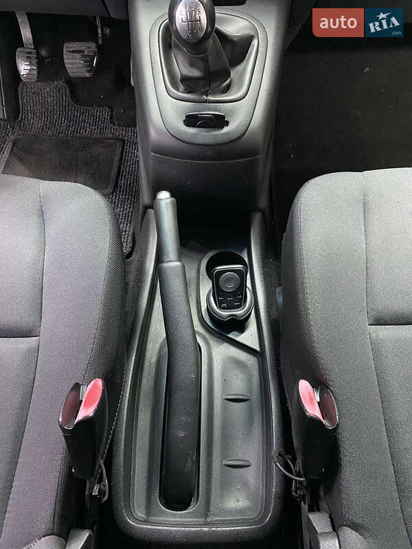 Минивэн Renault Scenic 2012 в Луцке