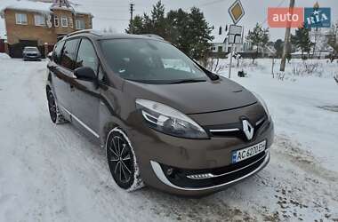 Минивэн Renault Scenic 2014 в Вараше