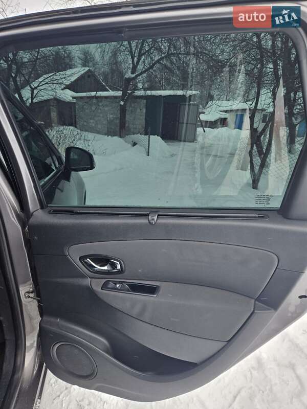 Минивэн Renault Scenic 2014 в Любешове фото 18 Минивэн Renault Scenic 2014 в Любешове