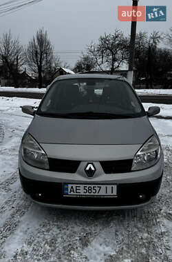 Минивэн Renault Scenic 2003 в Новомосковске